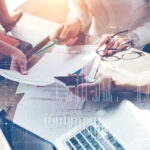 brief-media-agence-compact