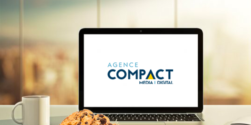 depositphotos_66850373-stock-photo-laptop-cup-and-diary